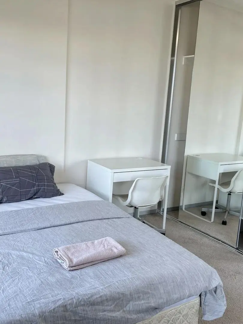 🏠  waterloo2b可分租，7月中下旬起租