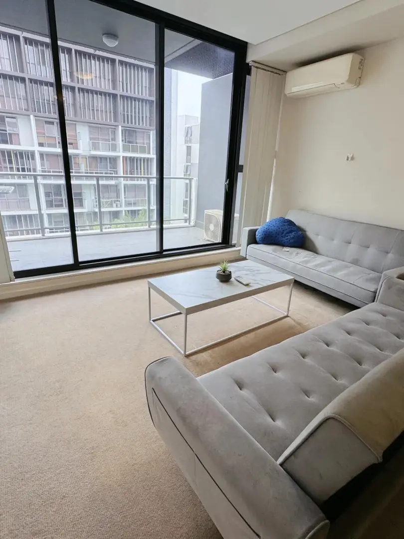 🏠 Zetland 2b次臥招男室友｜近green squ