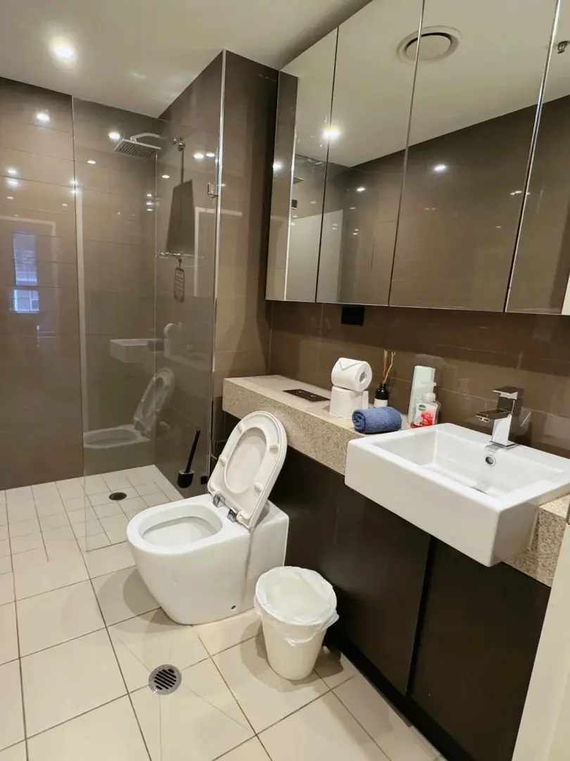 🏠 Zetland 2b次臥招男室友｜近green squ
