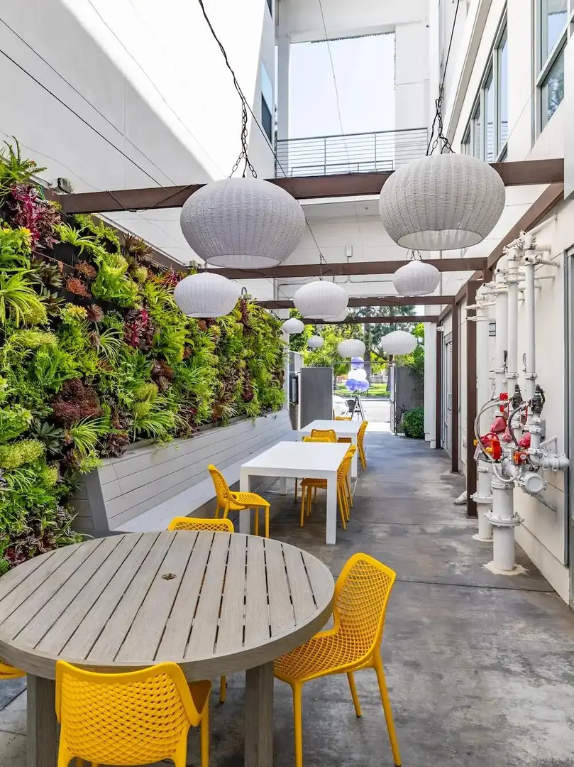 🇺🇸在洛杉磯住到了帶洗烘的house