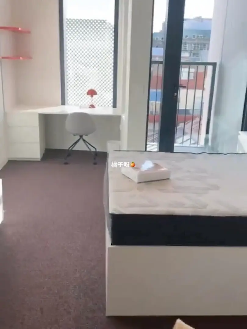 墨爾本 帶陽台的studio，真的太安逸了！！