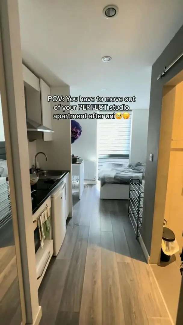 🇬🇧紐卡斯爾studio我選這套大落地窗！