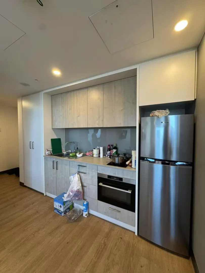 city內 就在阿大對面的高層studio