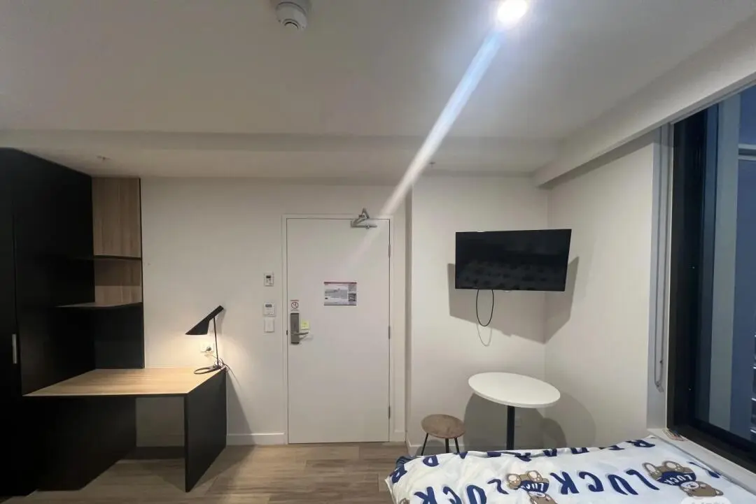 墨爾本7月 留子回國轉租一間studio 可🔪