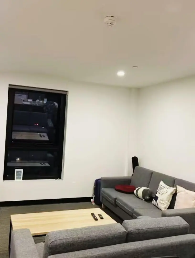 阿德city合租，包bills拎包入住，急轉！