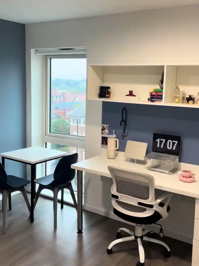 🇬🇧愛丁堡  低價轉一間studio