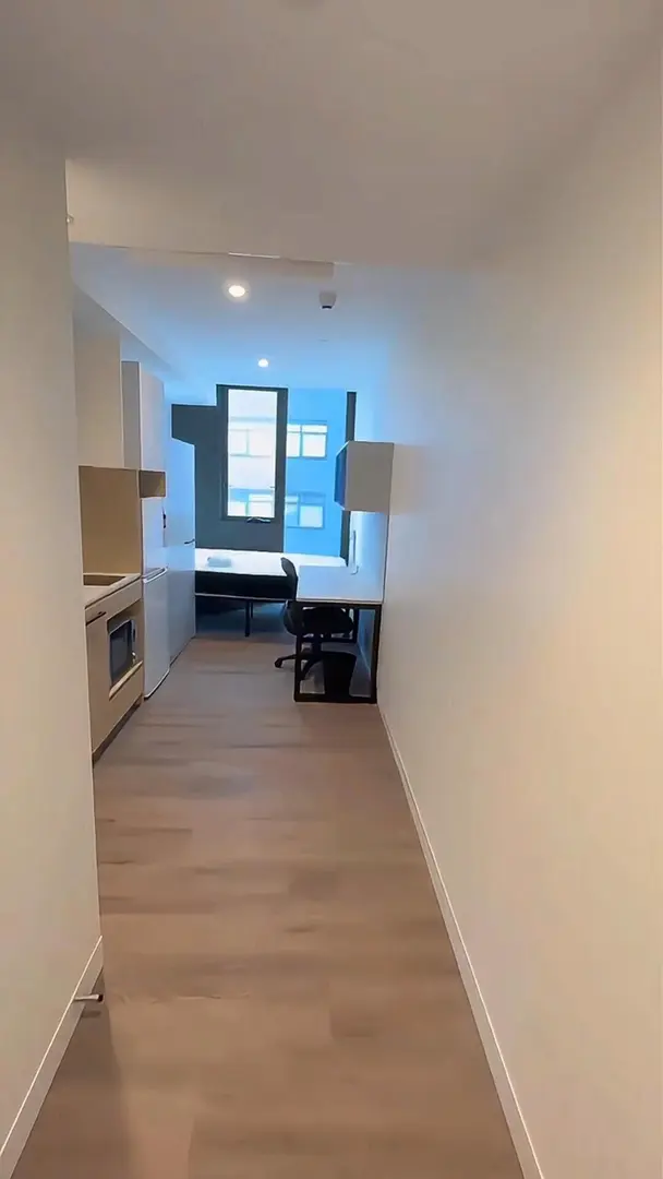 雪梨9月真能找到5xx一周的studio！腿到uts