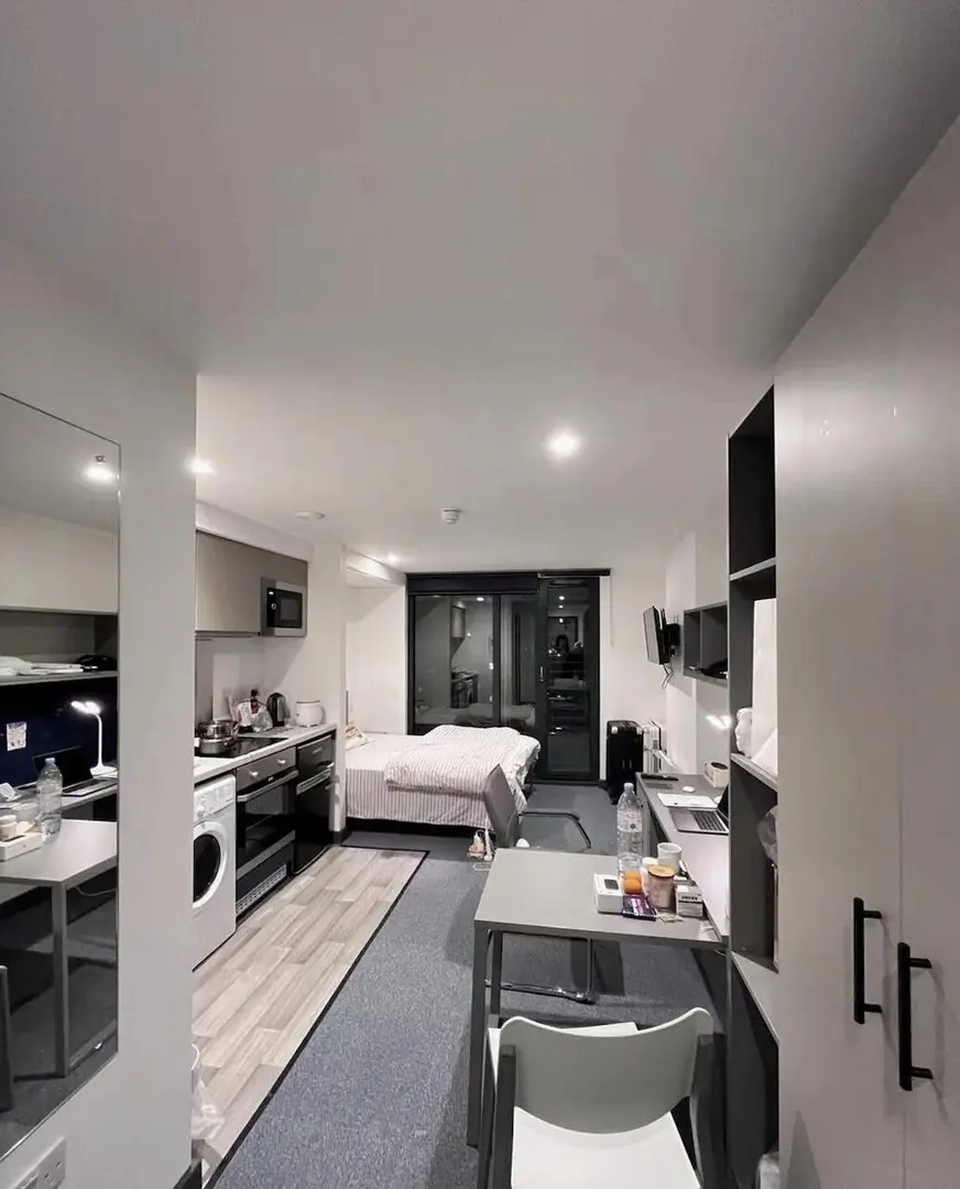 華威大學附近studio，208pw還帶洗衣機啊