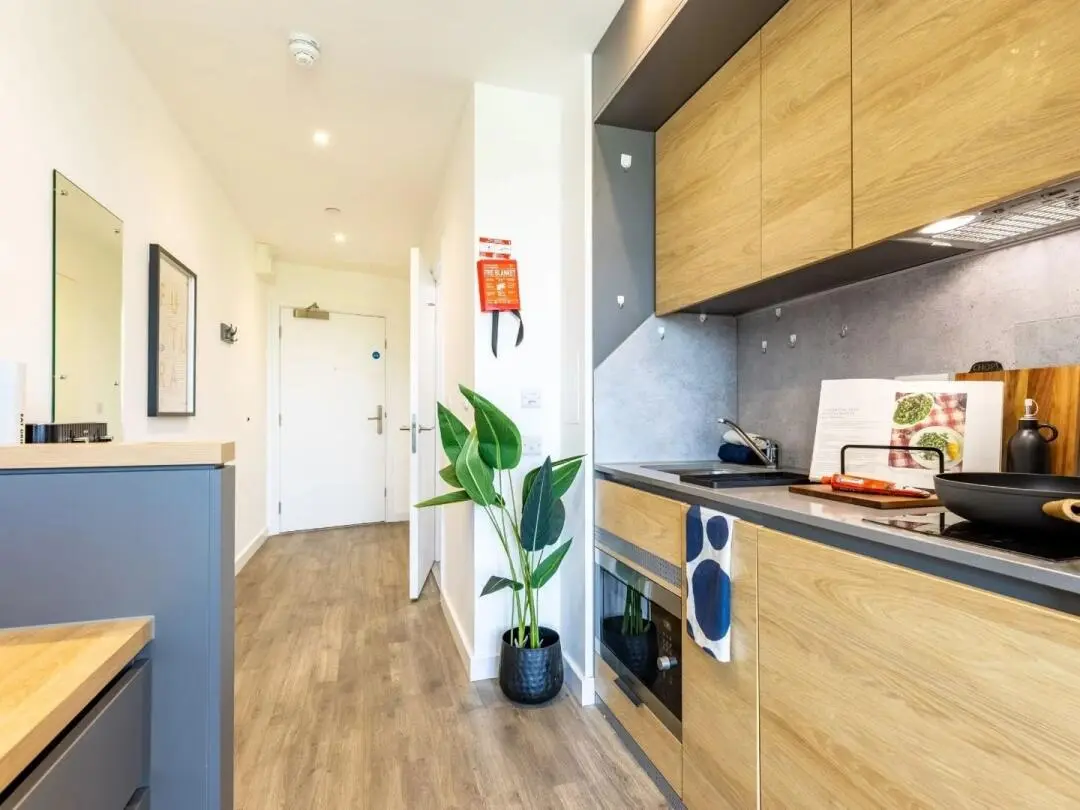 倫敦租房|LCC400出頭就可以住的studio