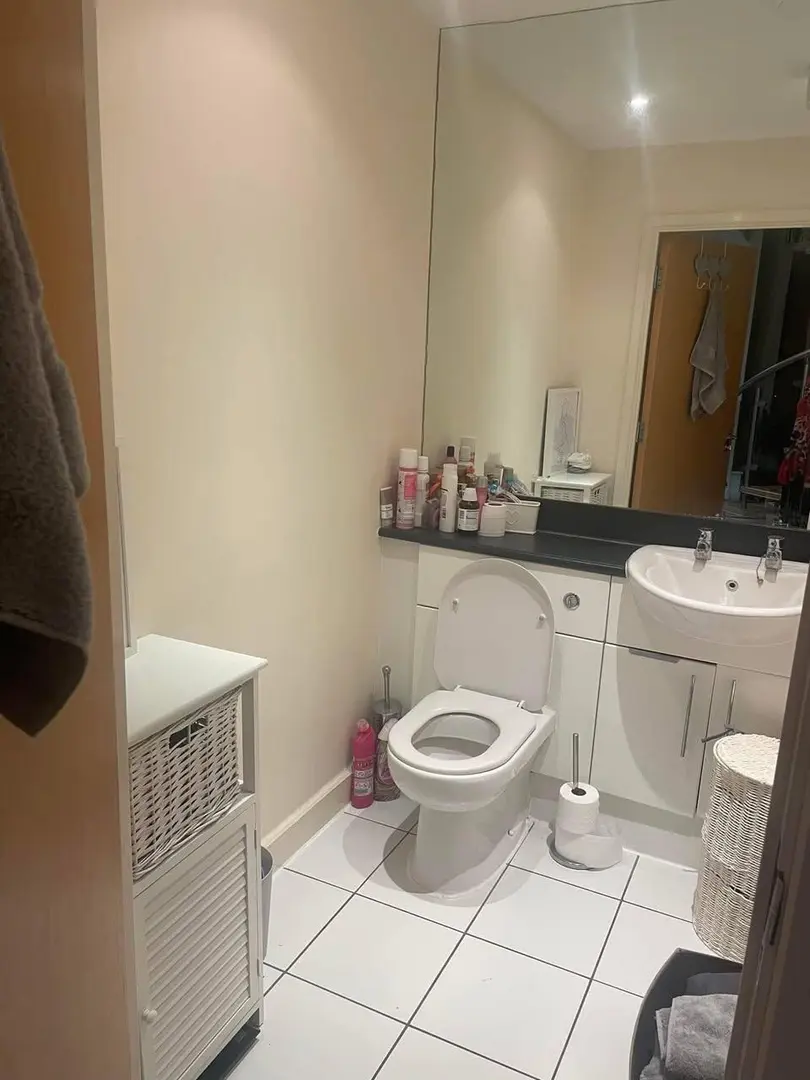 愛丁堡3B拼室友200出頭