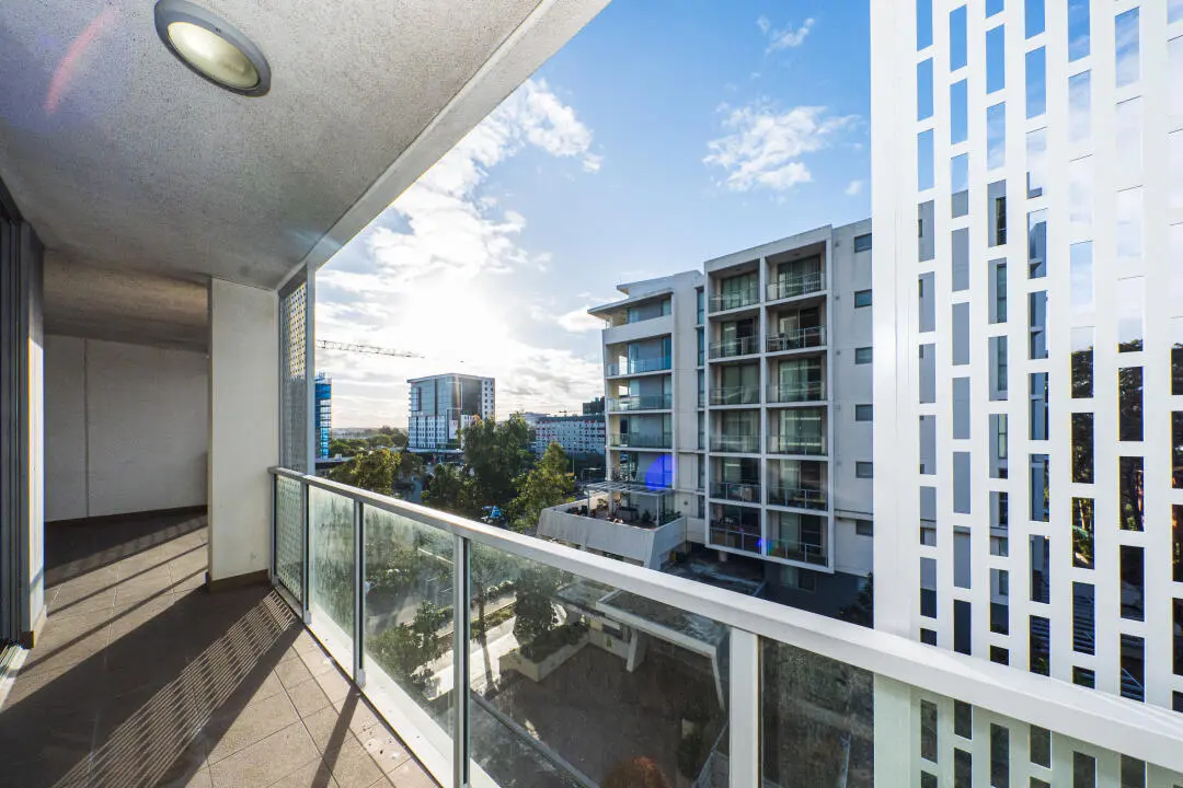 雪梨unsw｜2b2b低價出蹲室友～