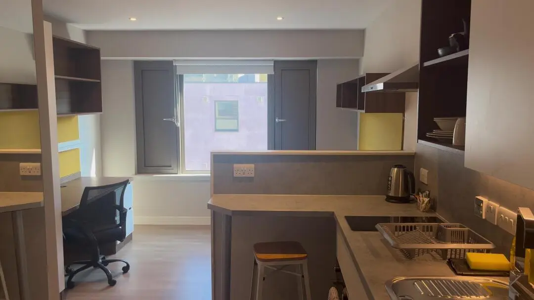 爱宝正课转租一间studio🏠
