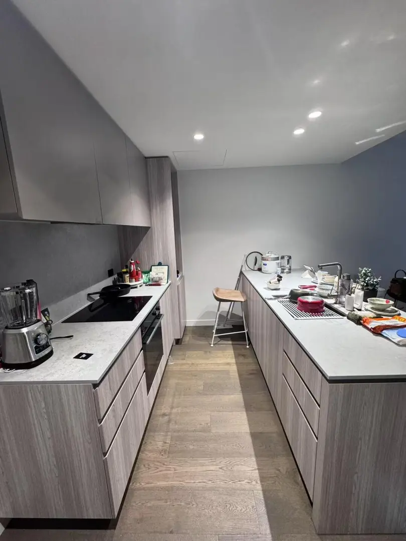 誰在找墨爾本的1b1b呢？