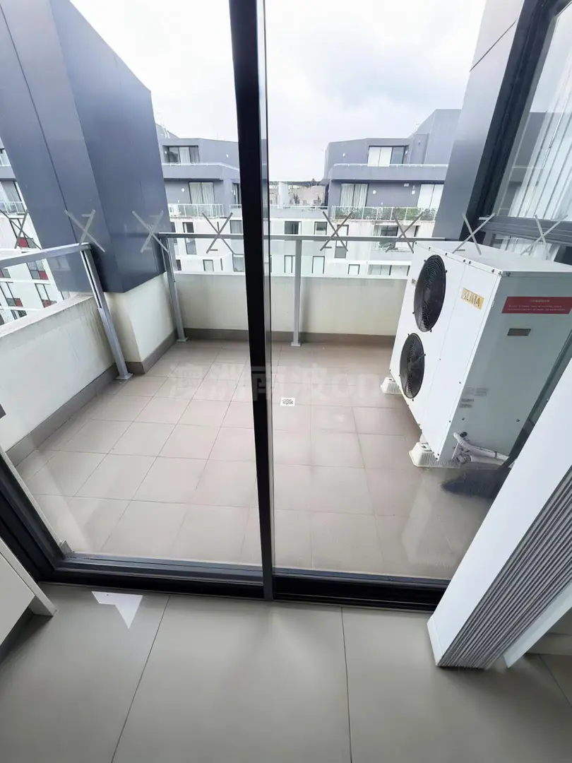 雪梨帶露台2b2b帶房拼室友 長租優先