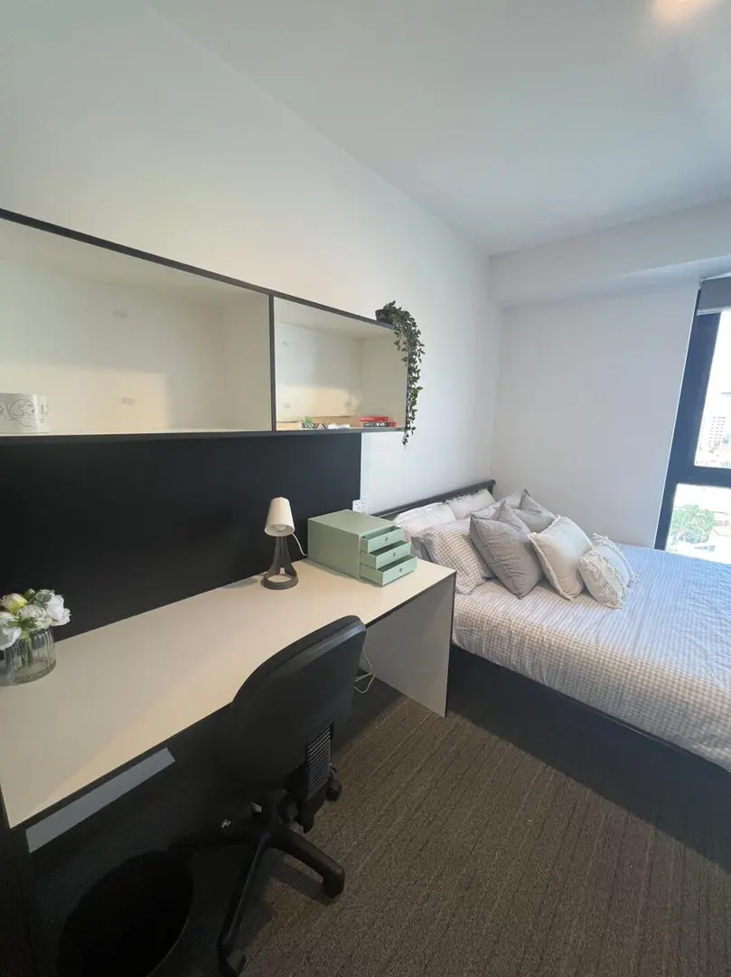 阿德的uu有福了｜包bill步行到校🚶