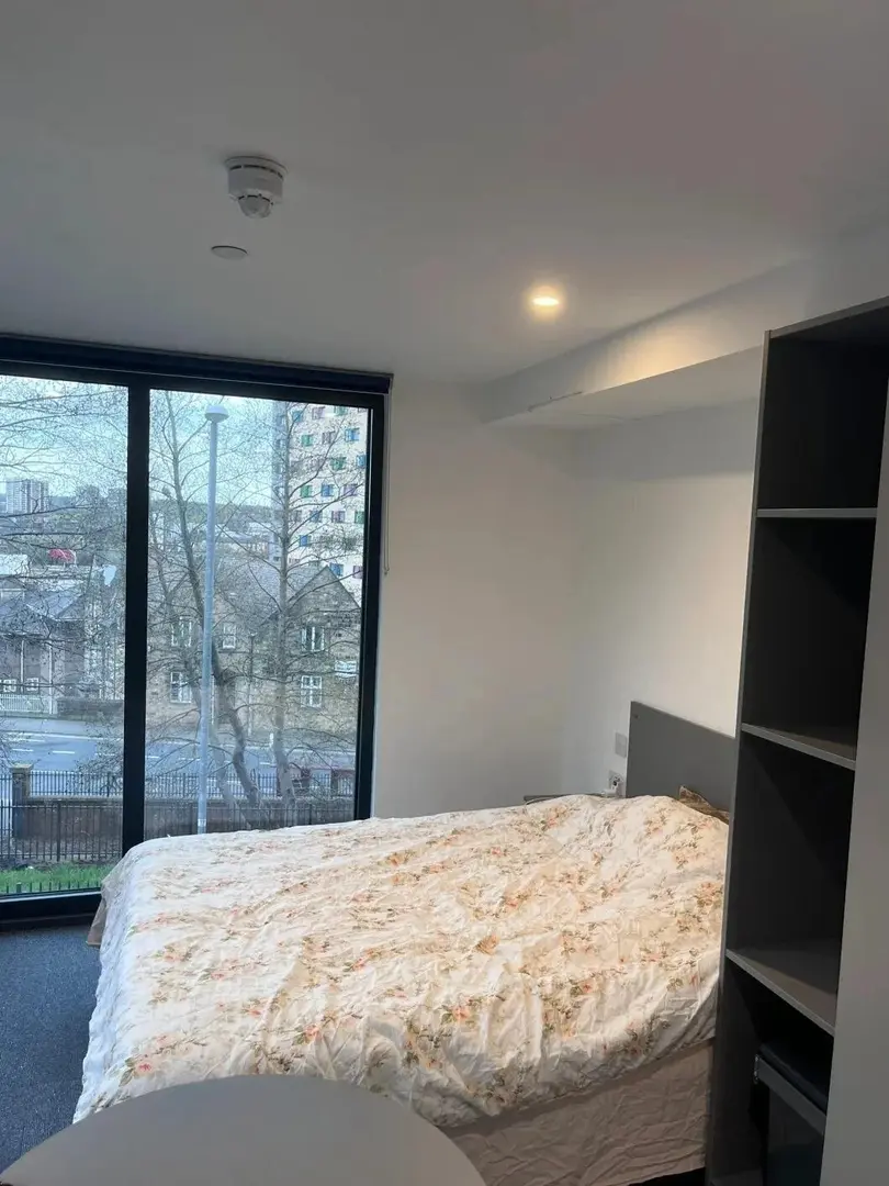 利茲studio｜可步行到校～獨立洗衣機