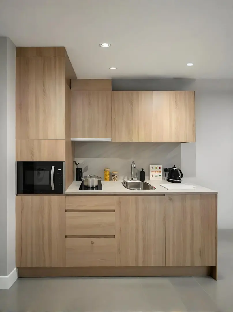 利茲25fall，1xx住studio，還包bills