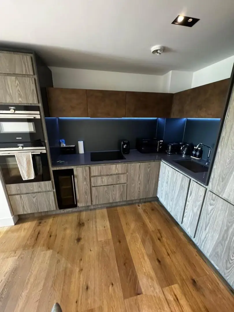 倫敦vauxhall的1b1b，25fall真的不考慮嗎？