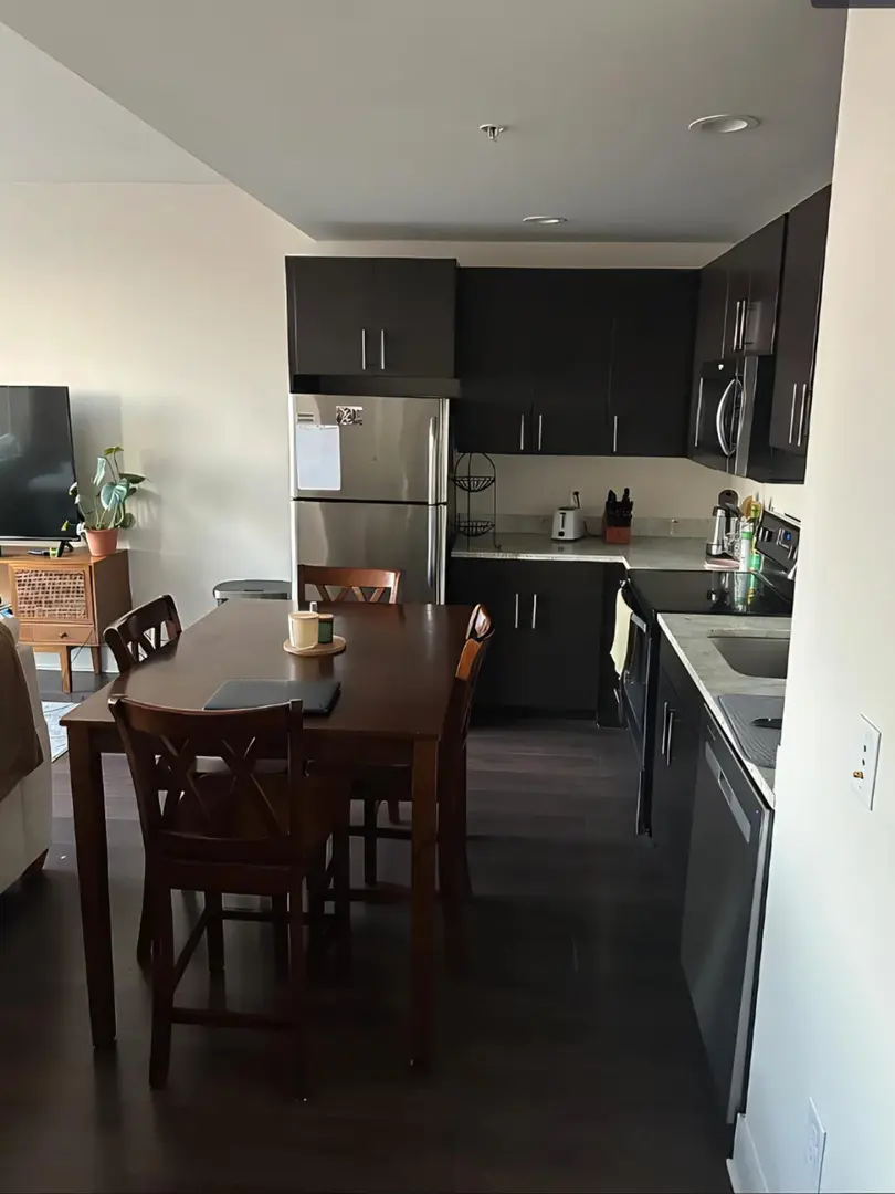 曼城幫房東急出2b2b，低預🧄價格可🔪