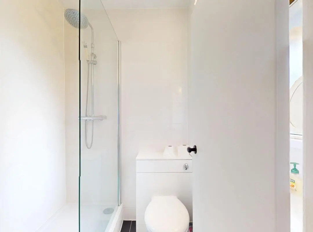 🇬🇧500米到UCL，300p➕，2b1b，值了