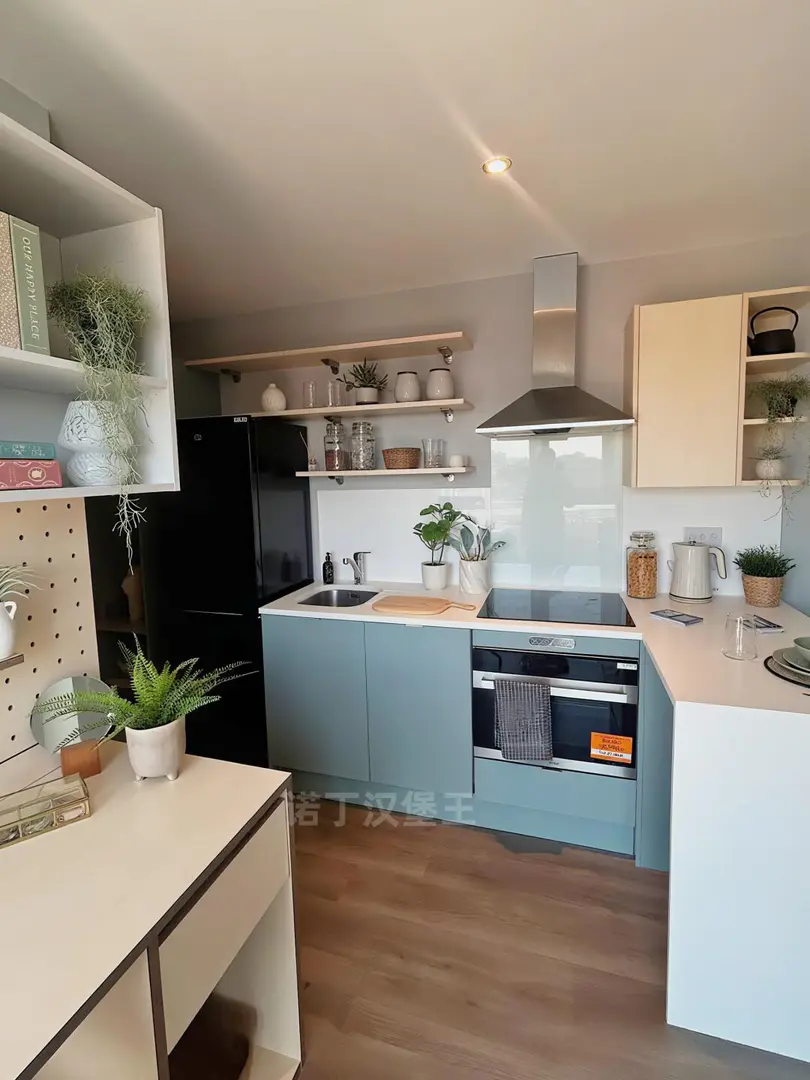 2xxpw住格拉斯哥大學門口的studio