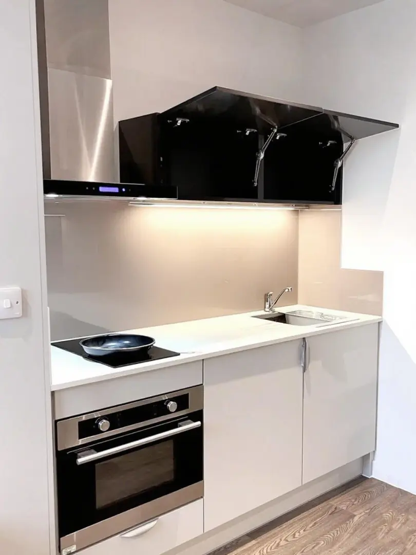 撿漏一間 伯明罕大學附近的studio 沒刪就在