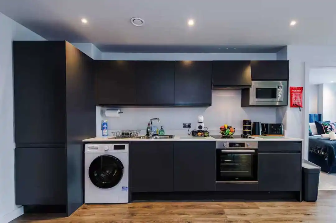 曼城｜一個人住帶落地窗的1b1b太絕了～