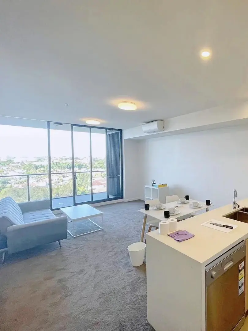 🌇 Zetland2B2B公寓，高樓層 view很好～