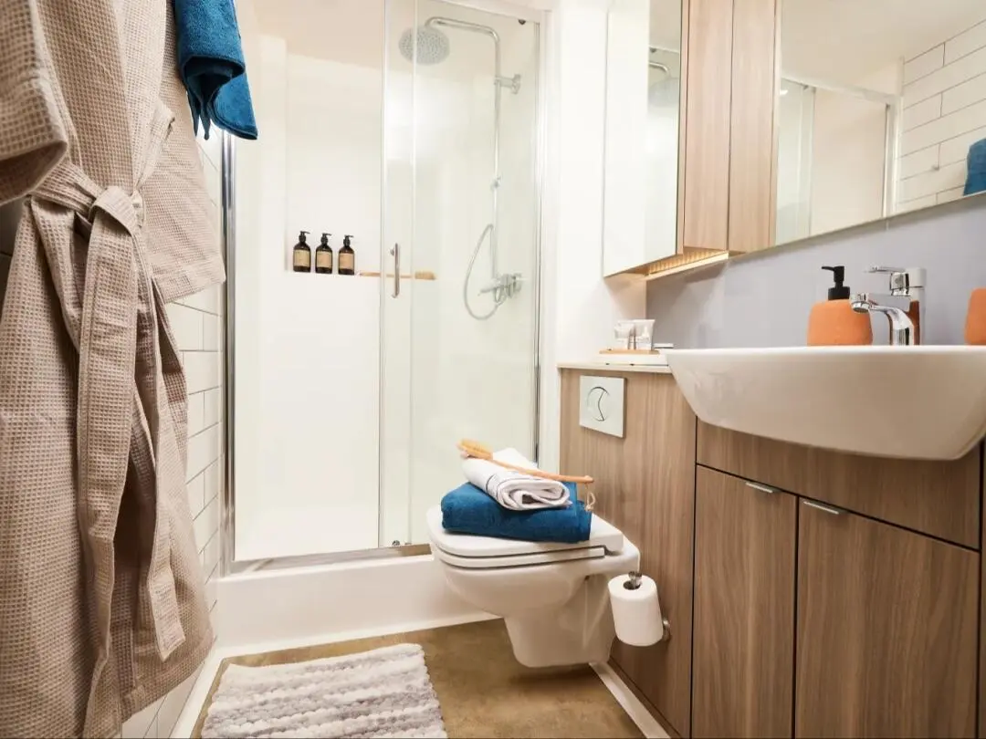 布里斯托低價出一間studio｜還包bills