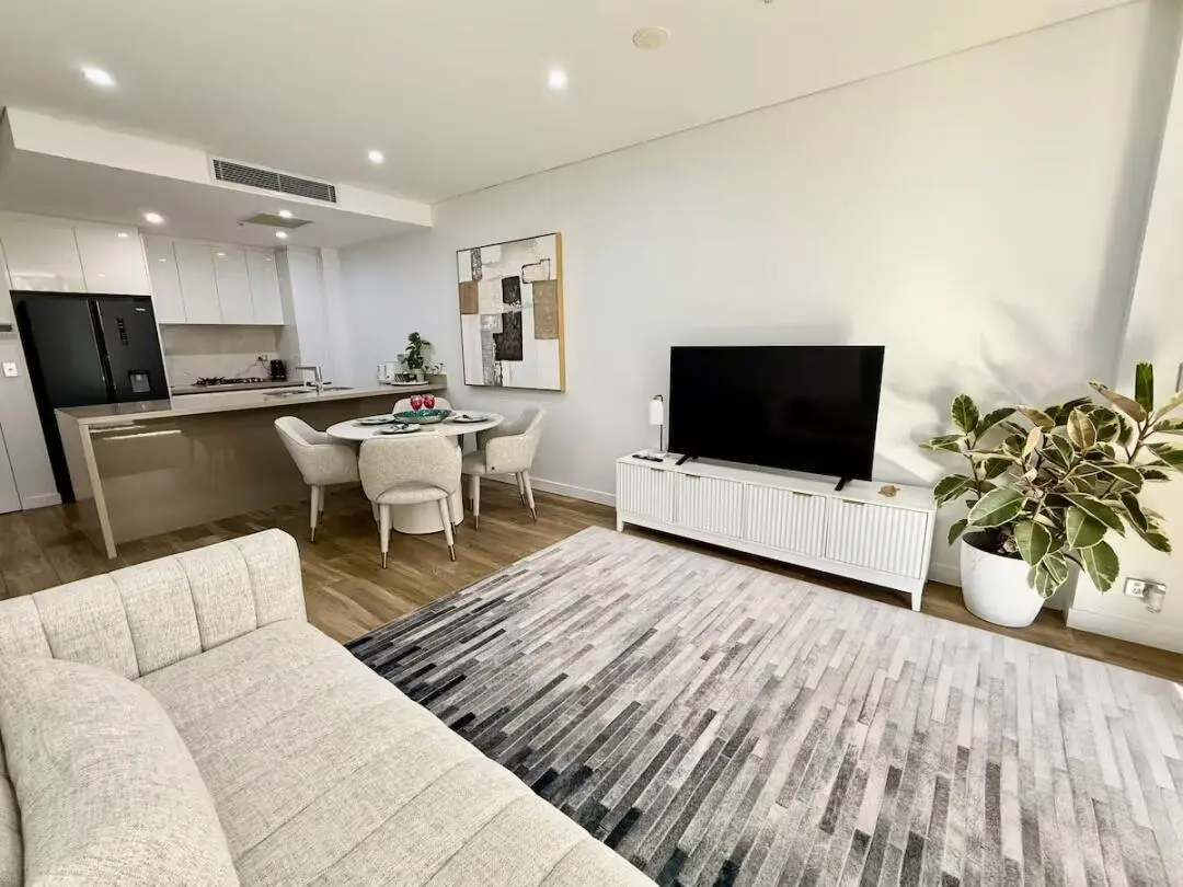 雪梨2b等一位室友～長短都🉑