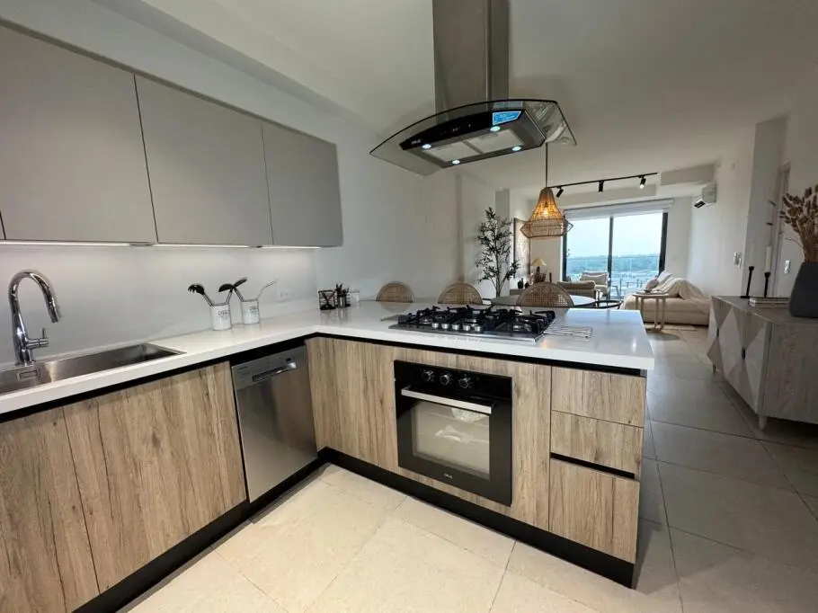 雪梨usyd附近2b2b找室友～女生優先哦！