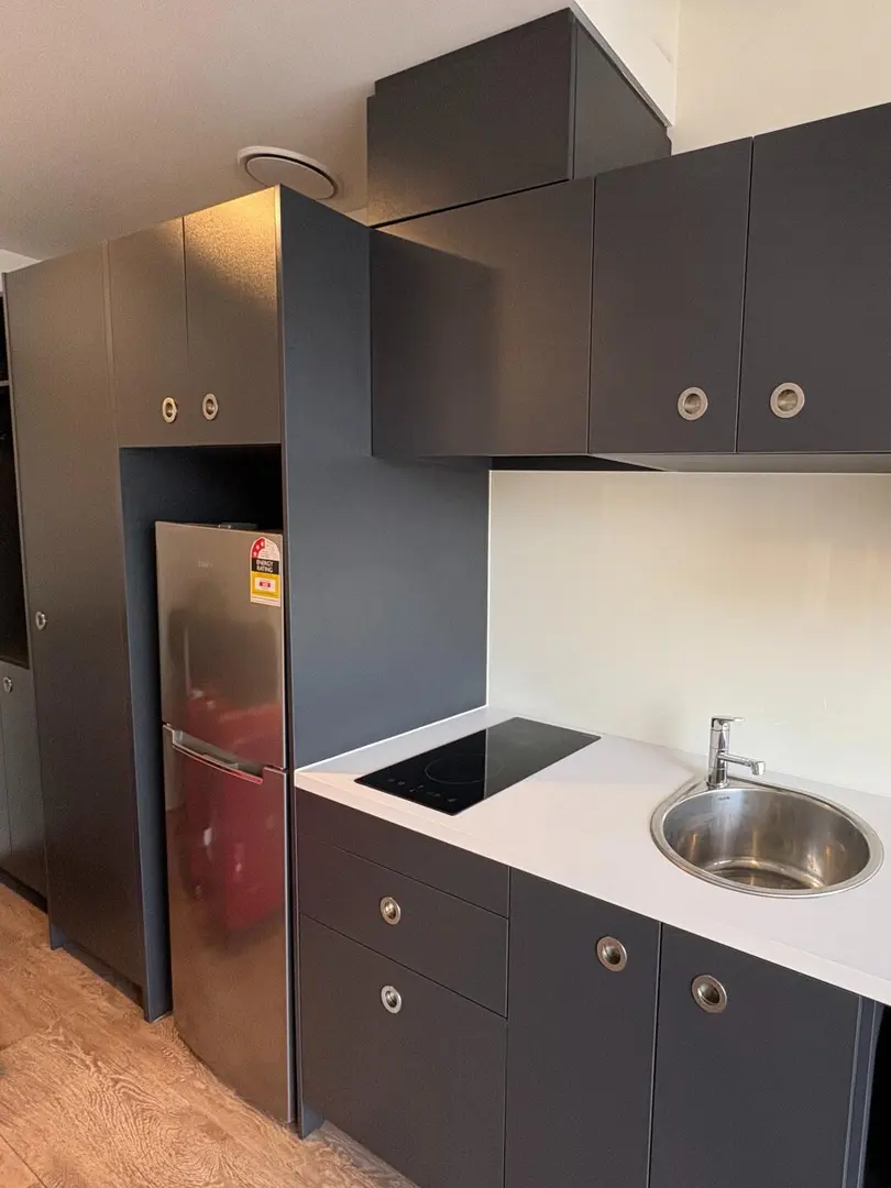 普通家庭26s1能腿著去墨爾本已經很滿足啦～