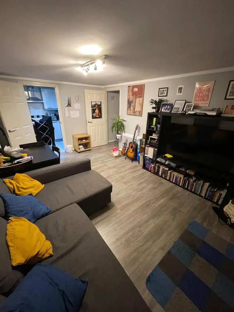 近曼大1b1b含淚÷～帶大落地窗可🔪