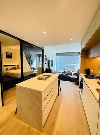 要開學了，墨爾本26s1來不了了studio急轉