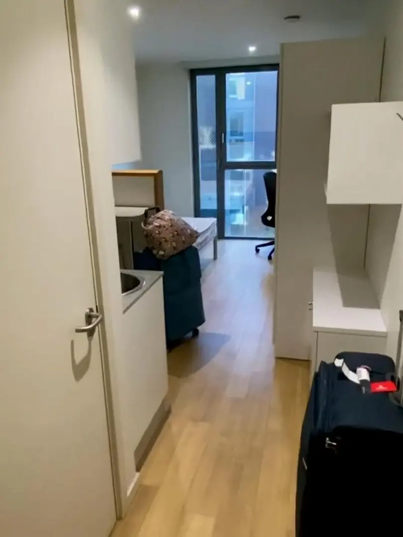 三百五💰就能在倫敦市中心住studio了❗️