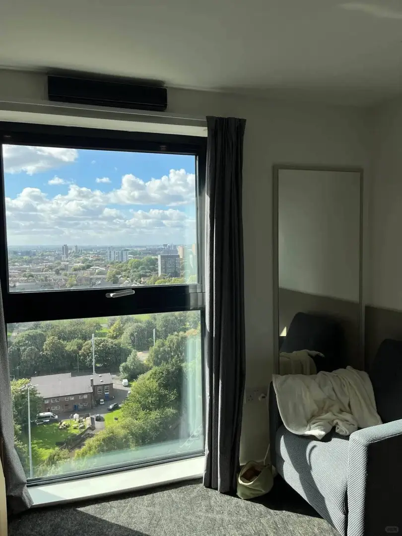 房東直租｜諾丁漢帶陽台studio