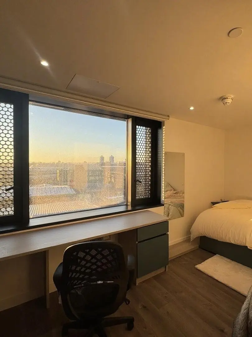 倫敦一區studio找下任租客，包bill‼️