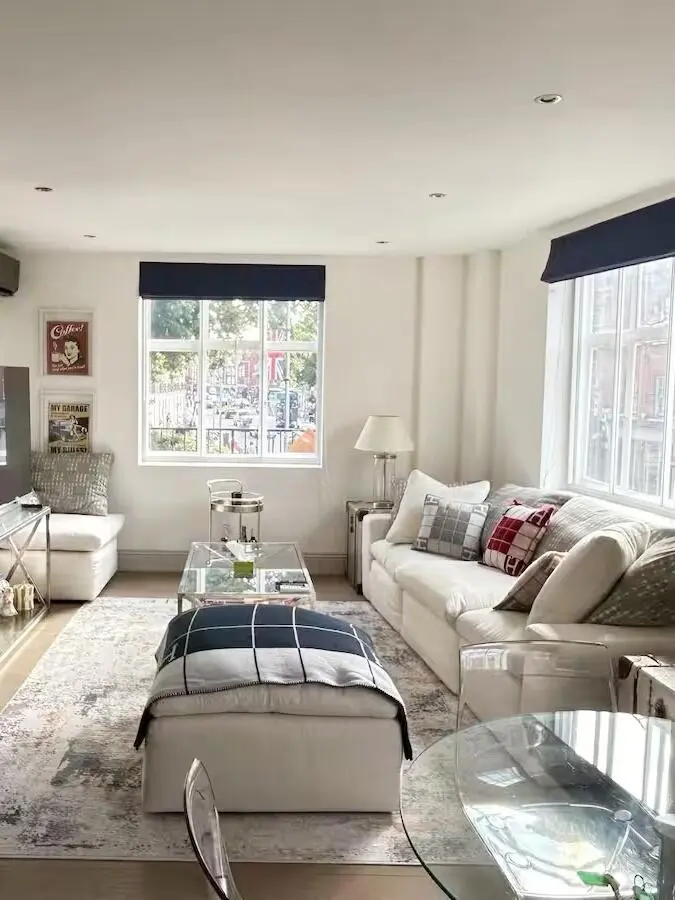 倫敦帶露台1b1b 房東直租～帶家具 急急❗️