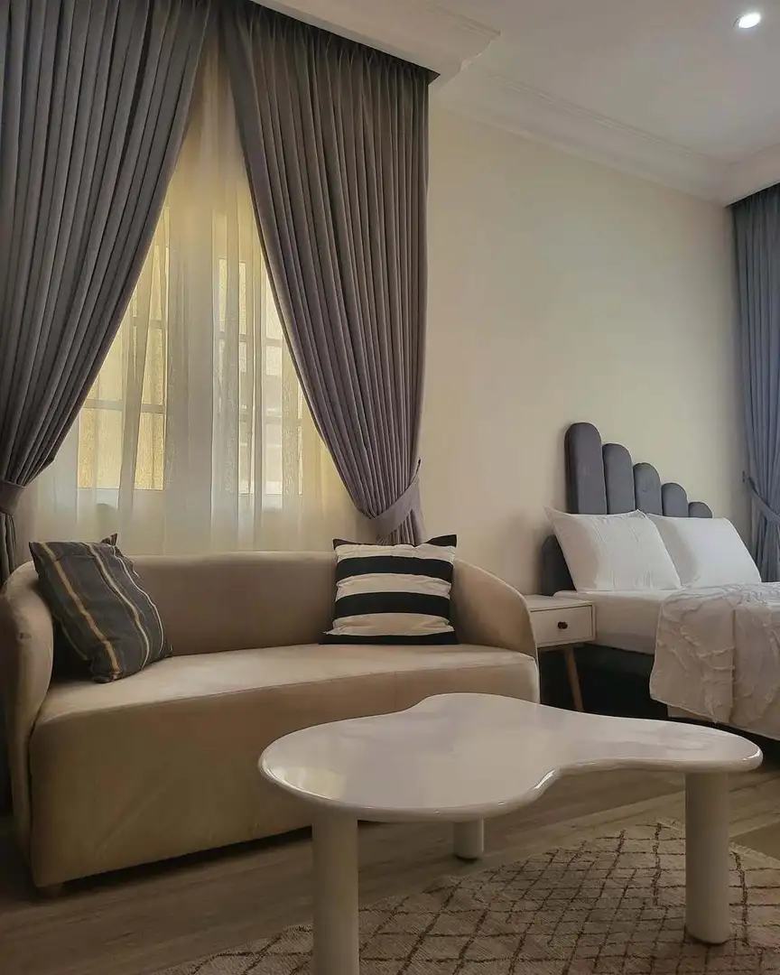 9月回國啦，曼城studio包bills骨折💰