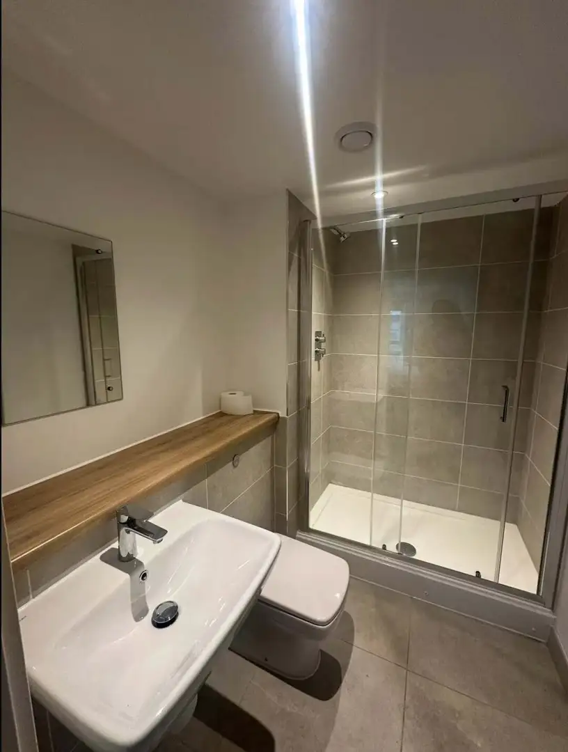 曼城city ｜房東直租ensuite