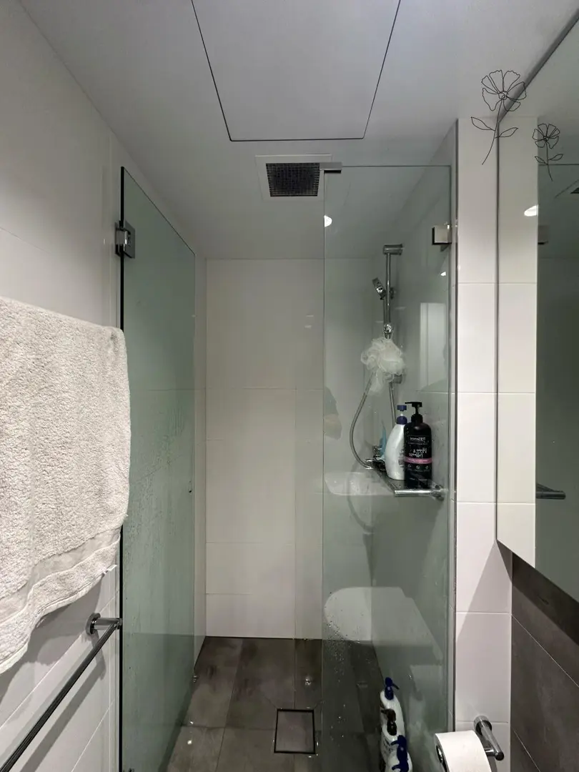 曼大對面studio找下一任租客～包bill