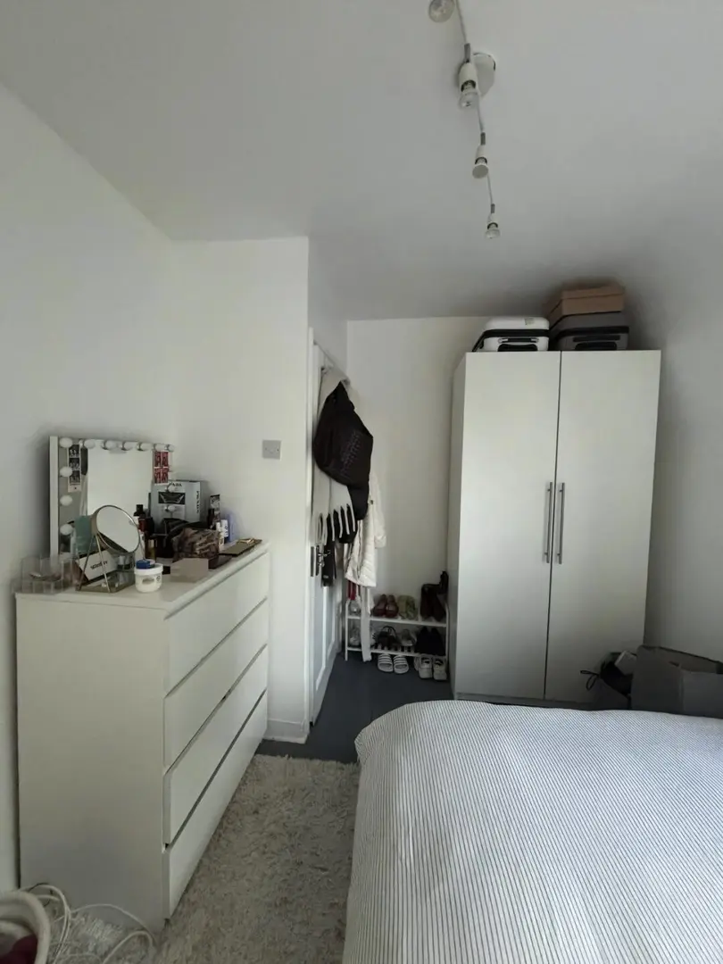 伯明罕2b小窩找個接手👋的寶～著急可🔪