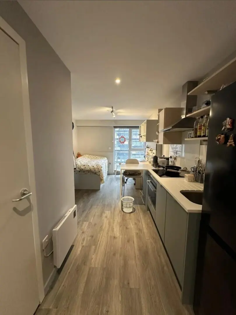 步行900m到華威大學，帶獨荔洗衣機的studio