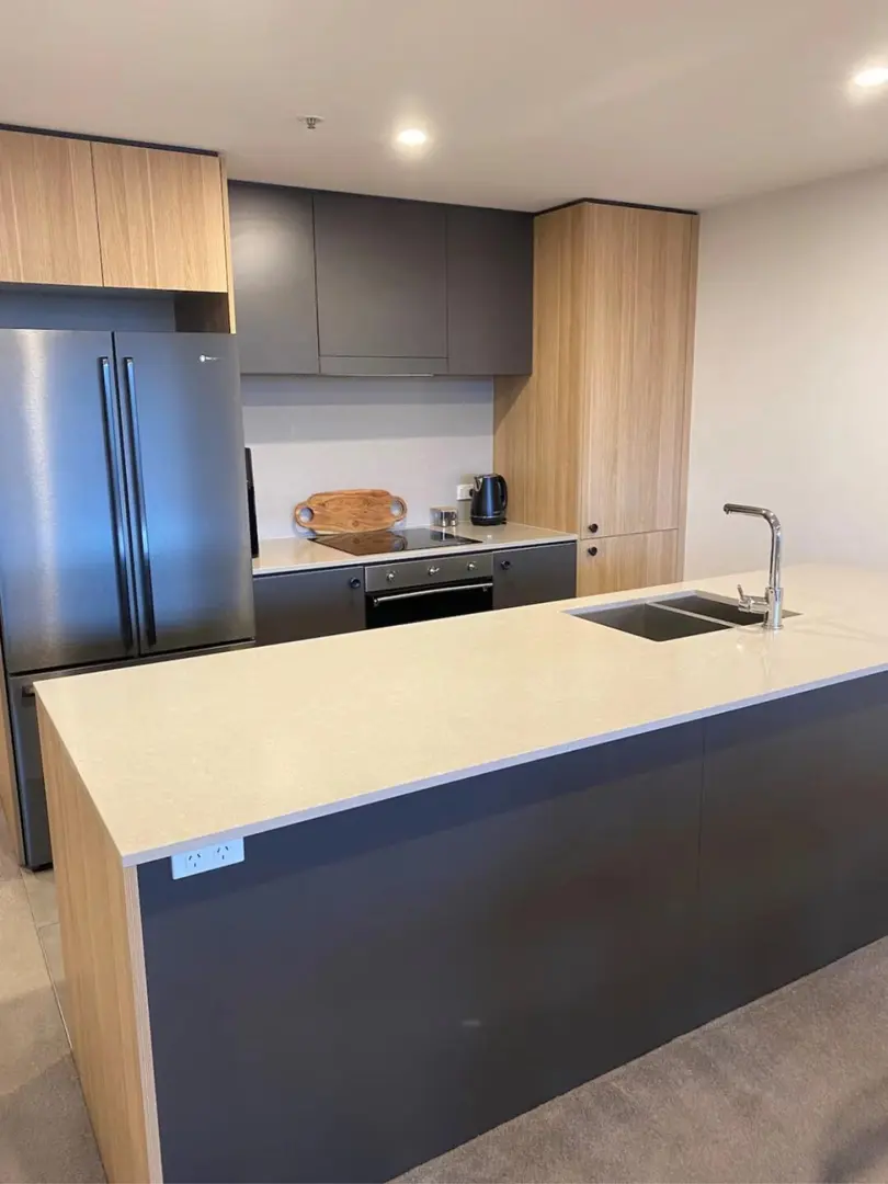 雪梨2b2b主臥找女室友～帶家具可🔪