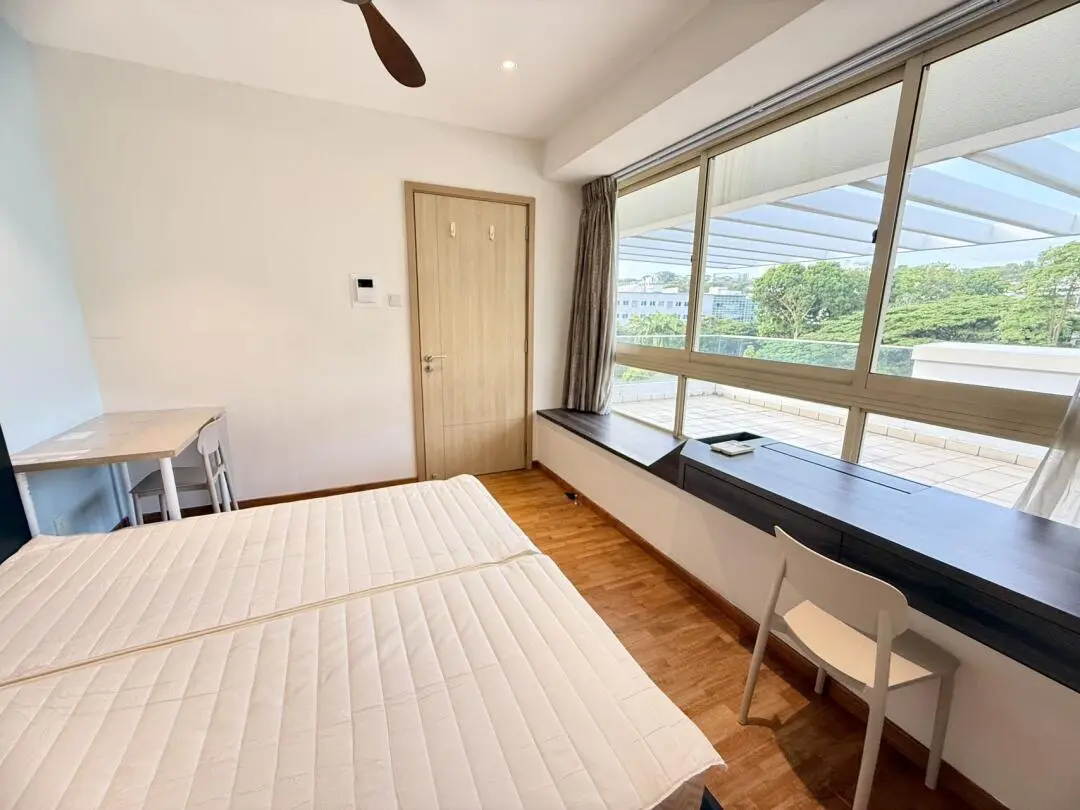 虎豹別墅主人房～🚶到NUS和科廷 包bill！