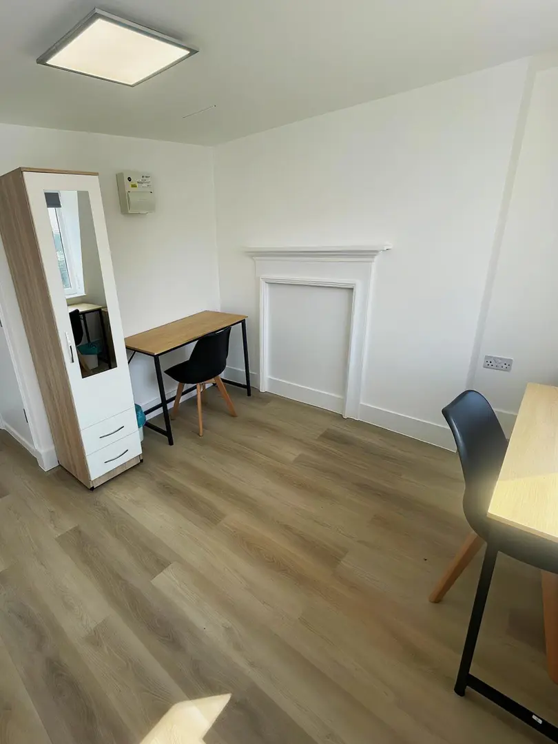 倫敦轉步行到UCL的studio 包bills～