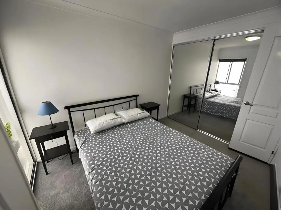 布里斯班｜2b2b帶陽台找下任主人～