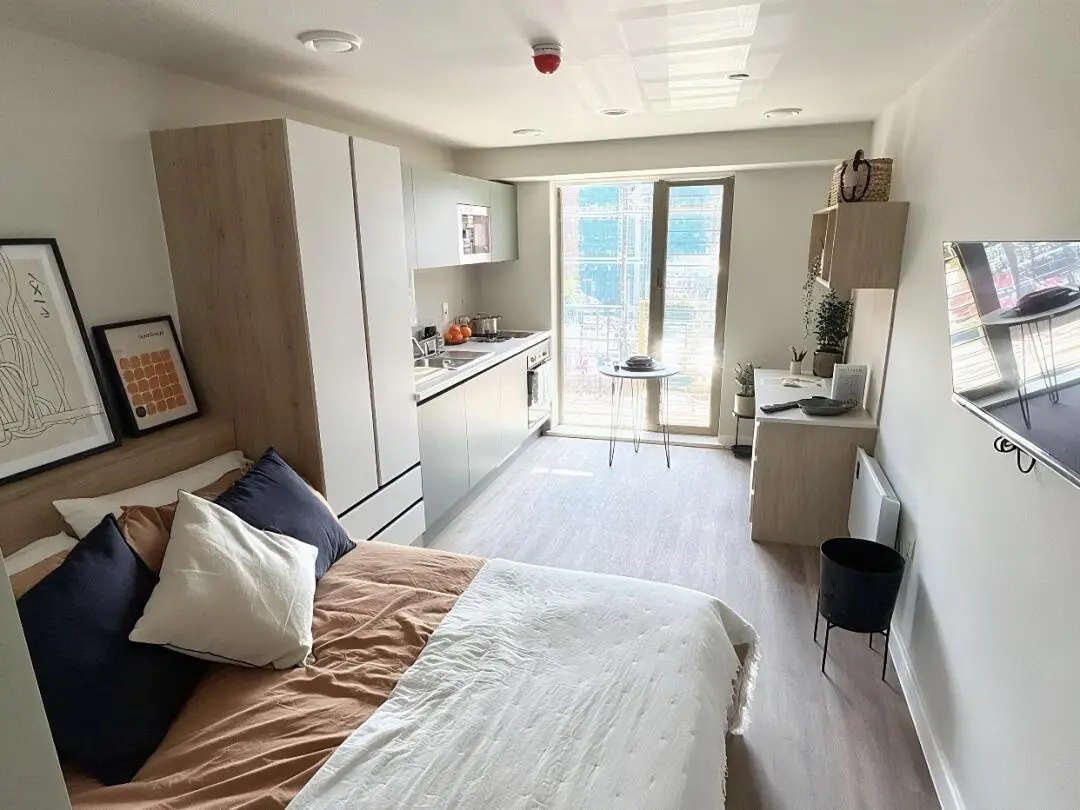 利茲大學旁帶獨立洗烘機studio 才2oo誒😍