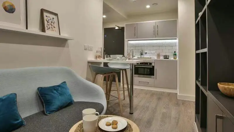 轉租倫敦一區的2b戶型