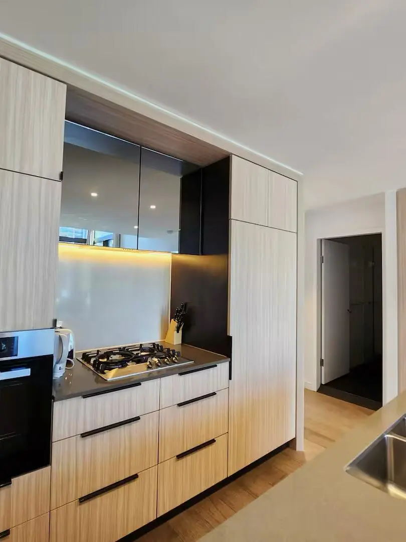 雪梨haymarket高層2b2b找室友（沒刪就還在